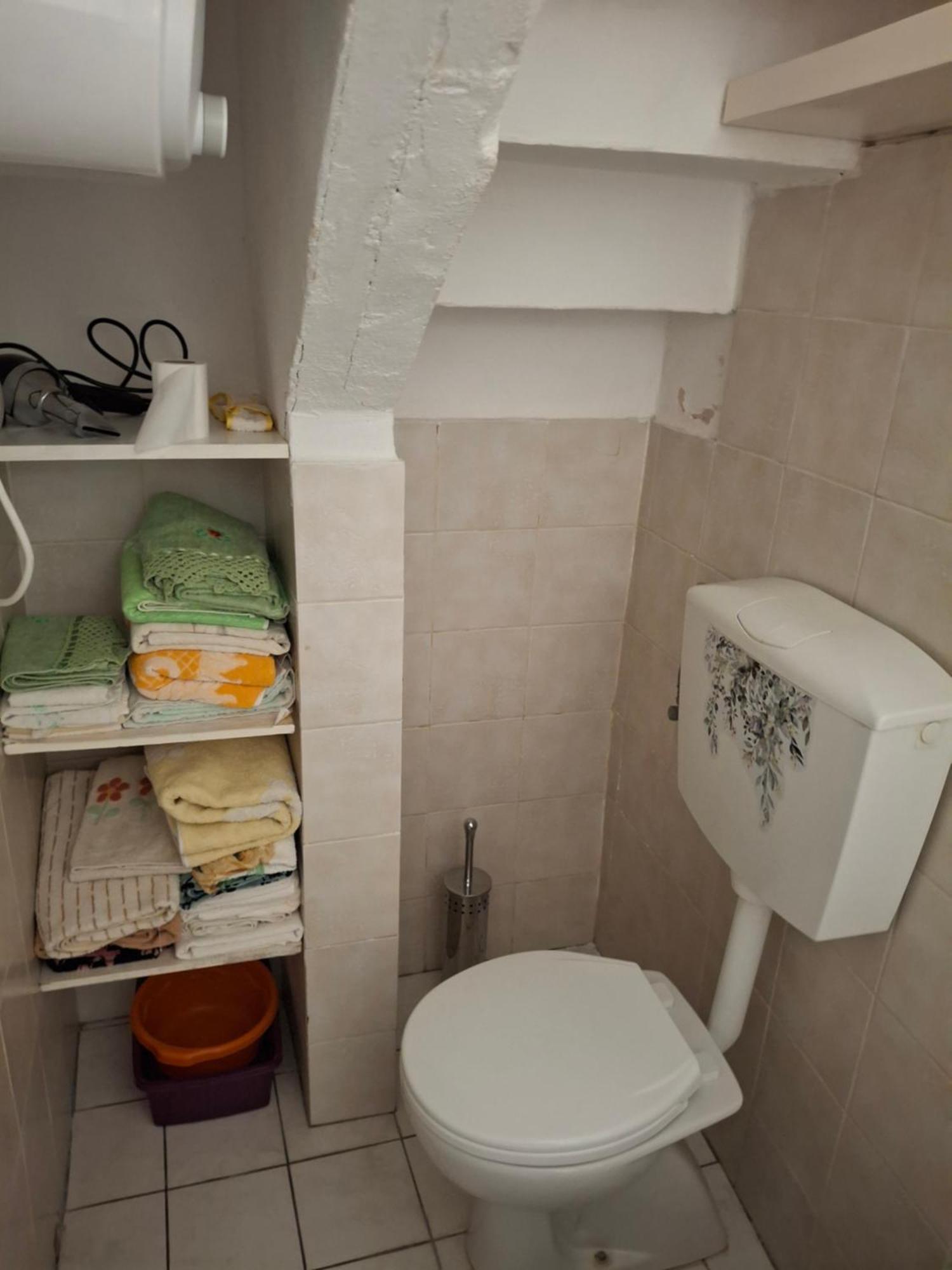 Little House Apartment Gabbro Екстериор снимка